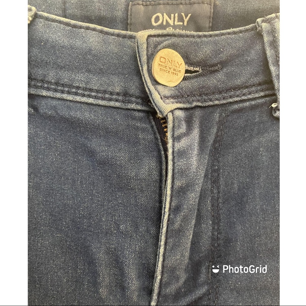 Jeans - Picture 2 of 2